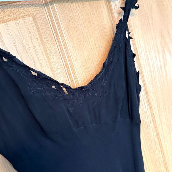 BCBGMAXAZRIA Women's Vintage Black Floral Dress Size 4 - Picture 3 of 14